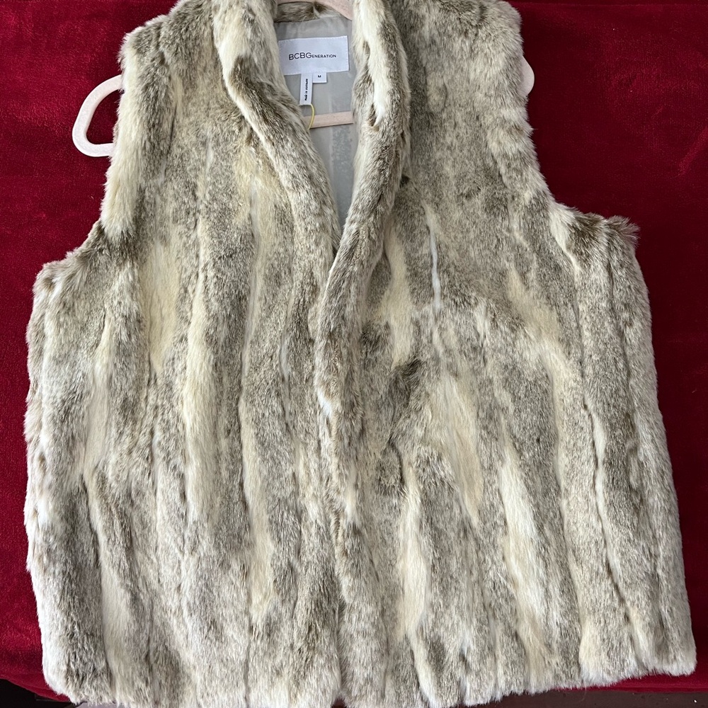 Brand New best with tag i love it but never used I live in Florida